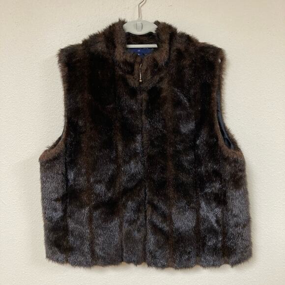 Preston & York Woman’s Faux Fur Sleeveless Vest Size 1X Dark Brown Zippered - Picture 1 of 9